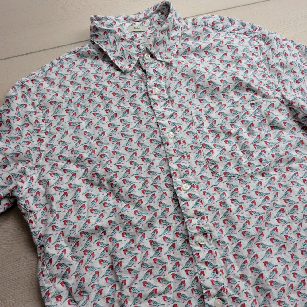 J. Crew 100% Linen Shirt Mens S Slim Short Sleeve Baby Bird Print Button Down